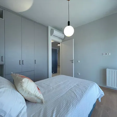 Apartment Urban Oasis In Ellinikon